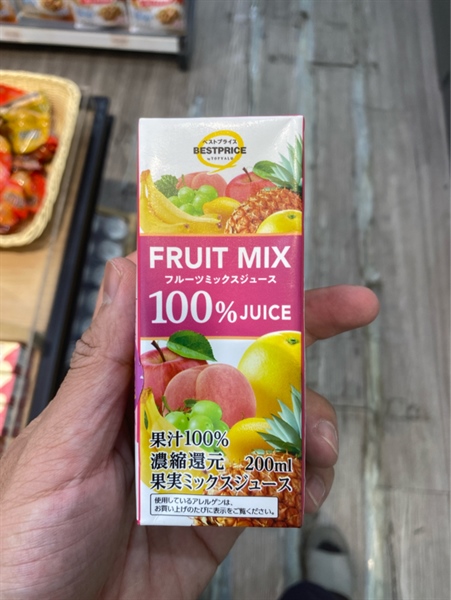 Nước ép trái cây hỗn hợp Fruit Mix J Market